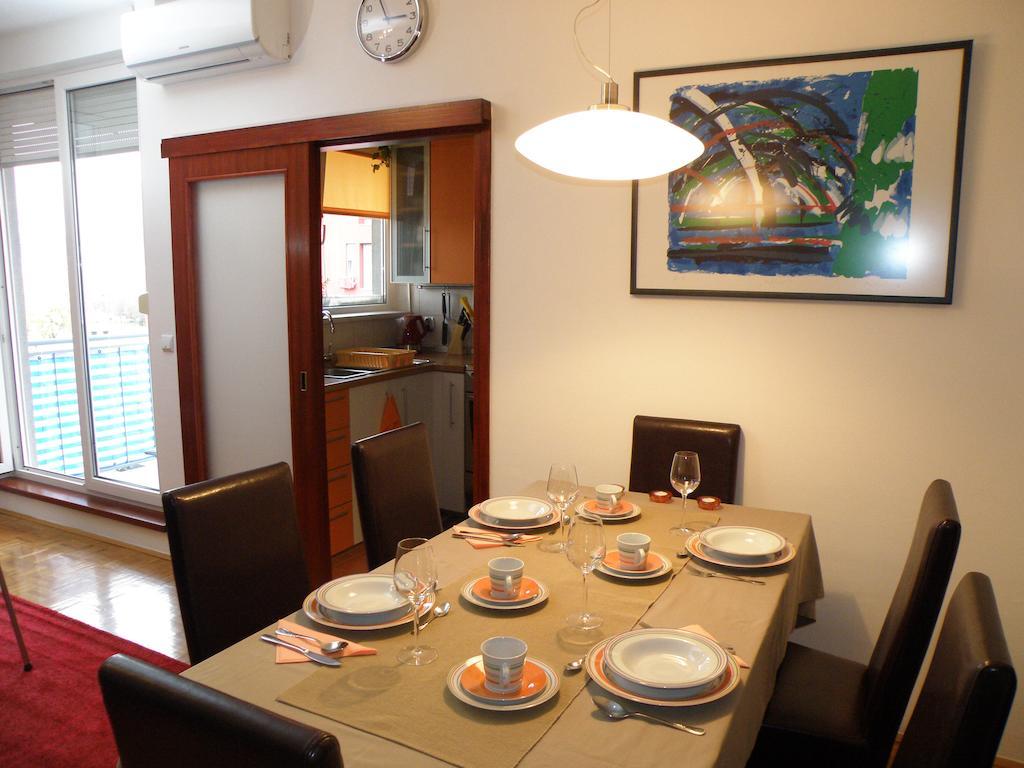Prestige Apartman ซาเกร็บ ภายนอก รูปภาพ